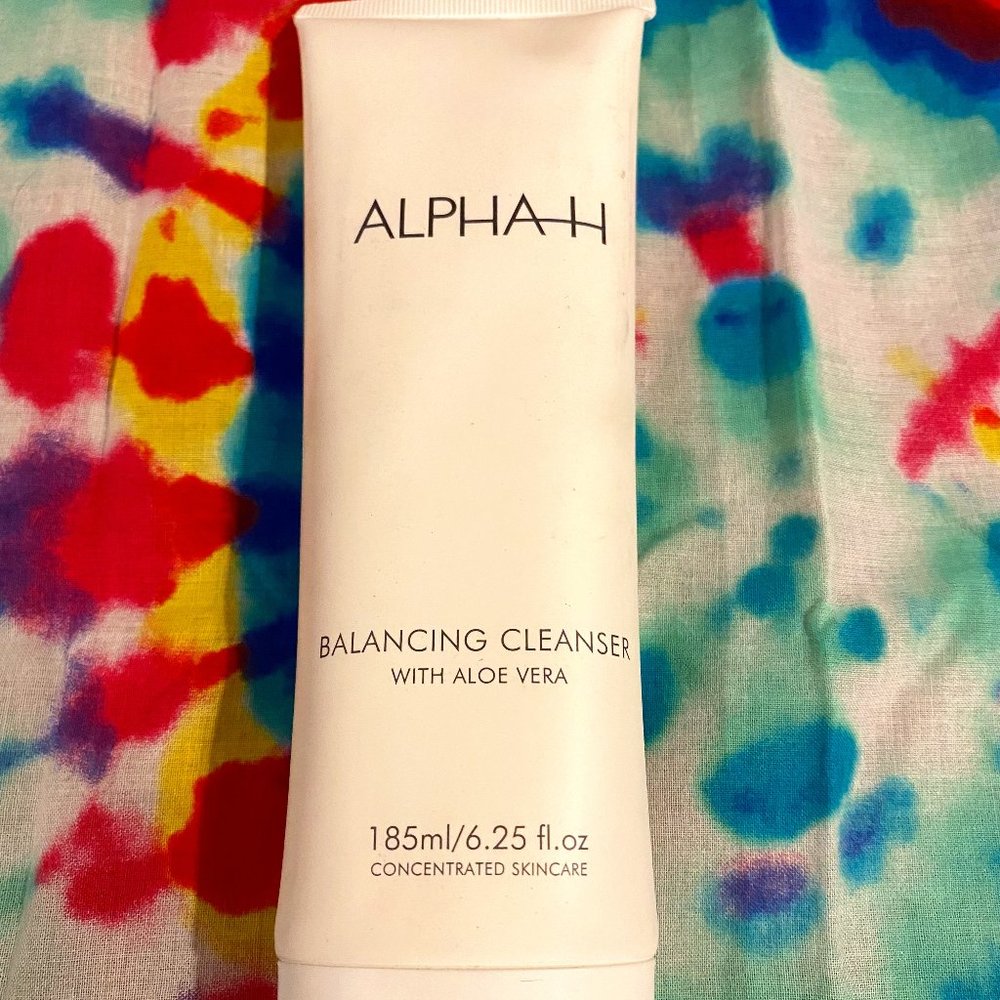 Alpha-H Balancing Cleanser